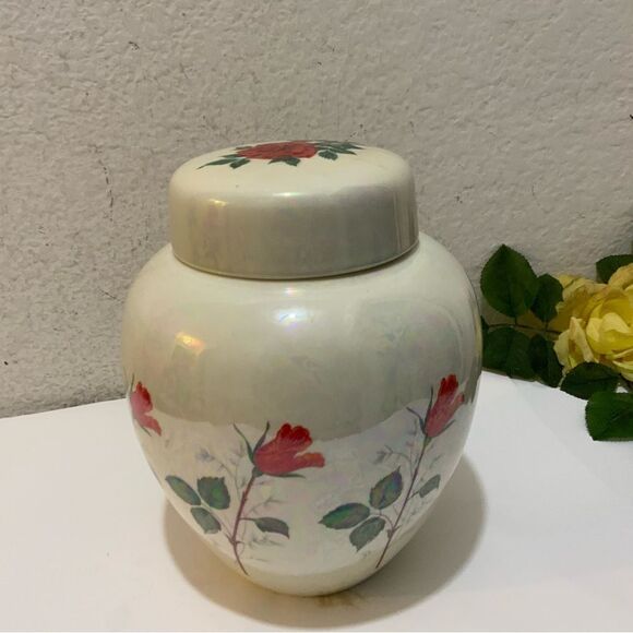 Vintage Handpainted floral Glass Vase and lid - Picture 8 of 11